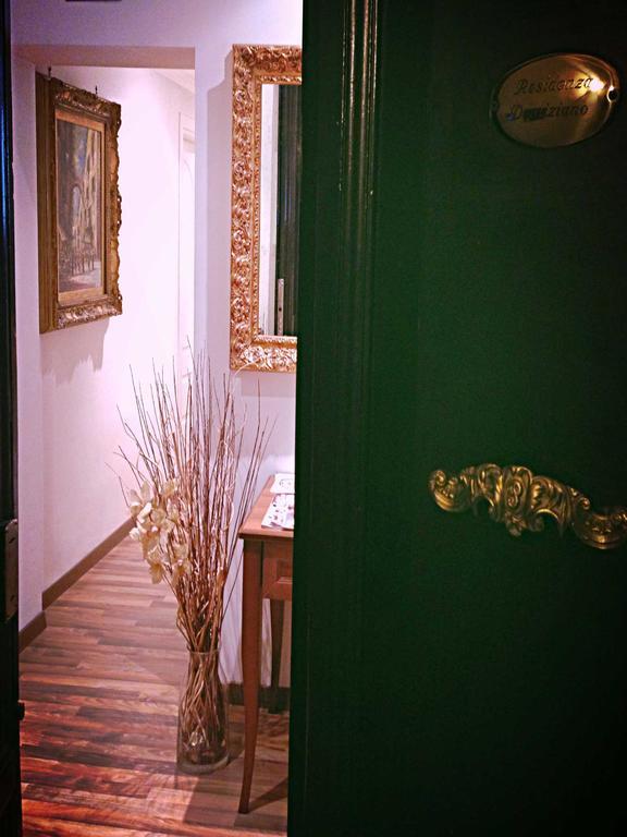 Bed and Breakfast Residenza Domiziano Rzym Zewnętrze zdjęcie