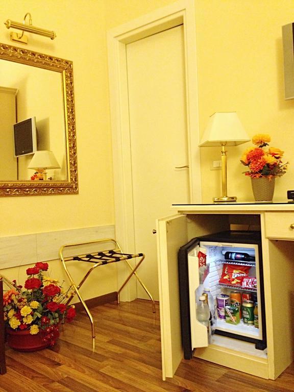 Bed and Breakfast Residenza Domiziano Rzym Zewnętrze zdjęcie