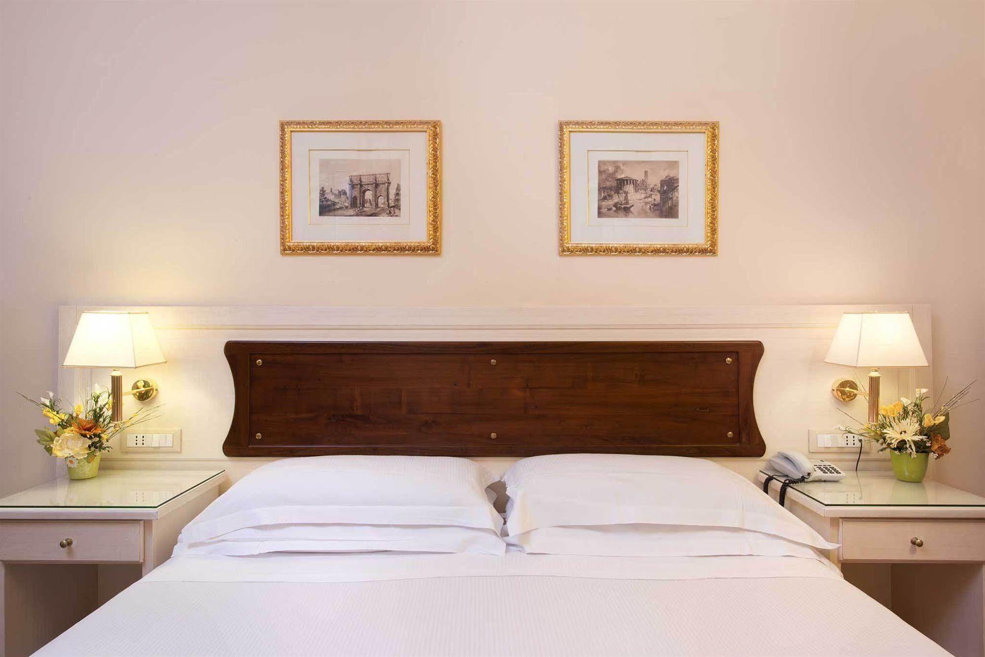 Bed and Breakfast Residenza Domiziano Rzym Zewnętrze zdjęcie